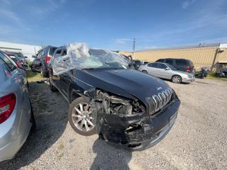 2014 Jeep Cherokee Limited - Primary Damage Straight On Image